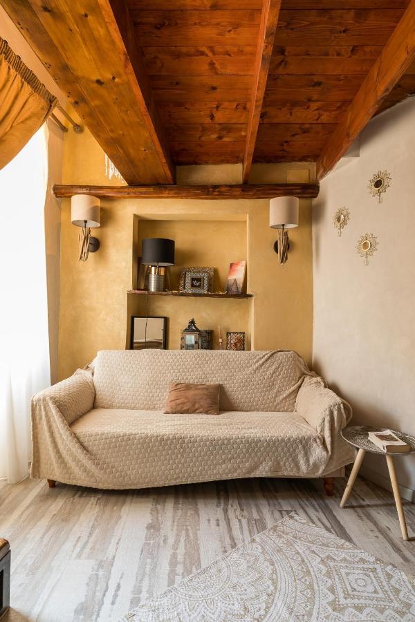 Opera Suites - Le Mille E Una Notte Calcata Exteriér fotografie